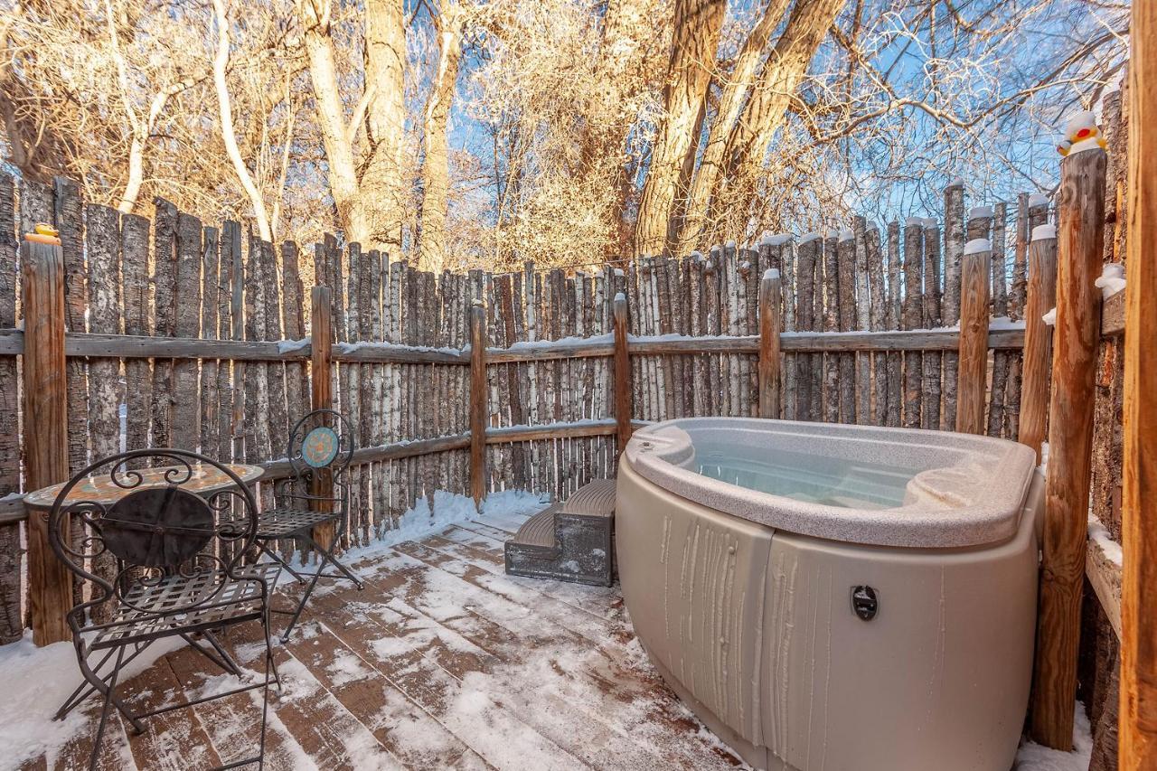 Adobe And Pines Inn Bed And Breakfast Ranchos de Taos Exterior foto